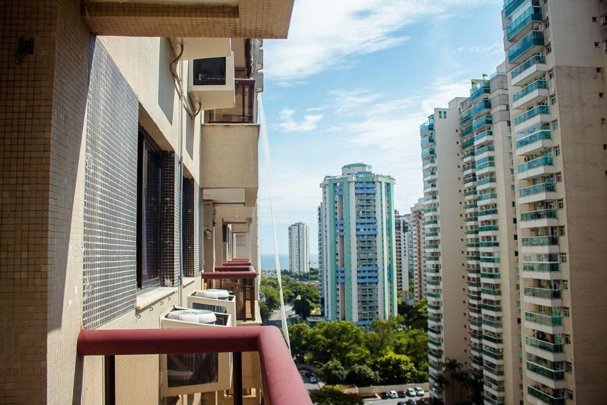 Apartamento Apto Completo Na Barra Da Tijuca *